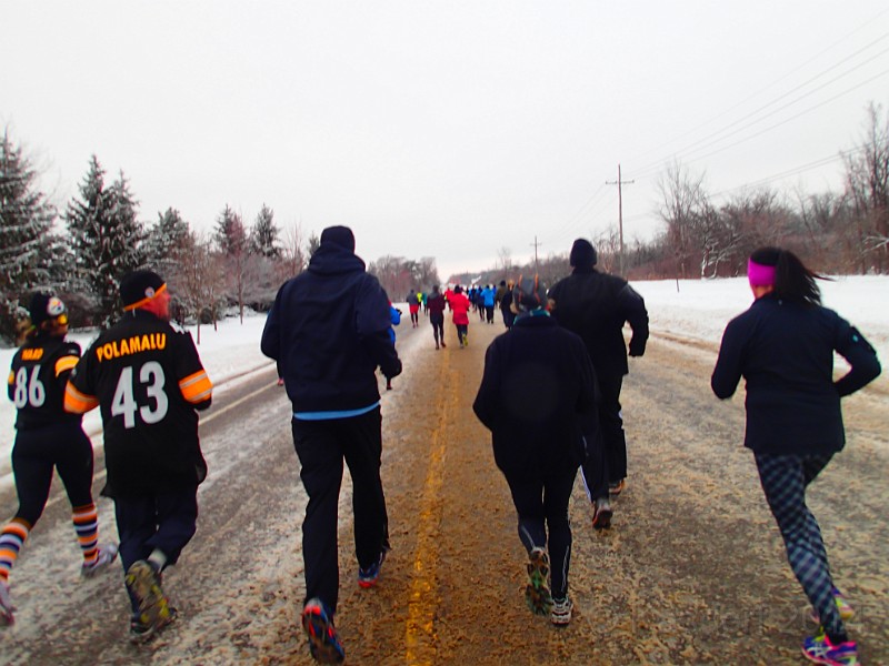 2014 Super 5K 019.JPG - 2014 Super 5K in Novi Michigan. 20 degrees, snowy streets, long walks.
